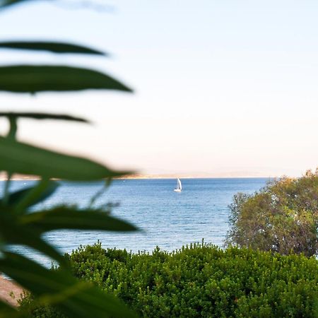 Monolia Sea Breeze Apartments Chios מראה חיצוני תמונה