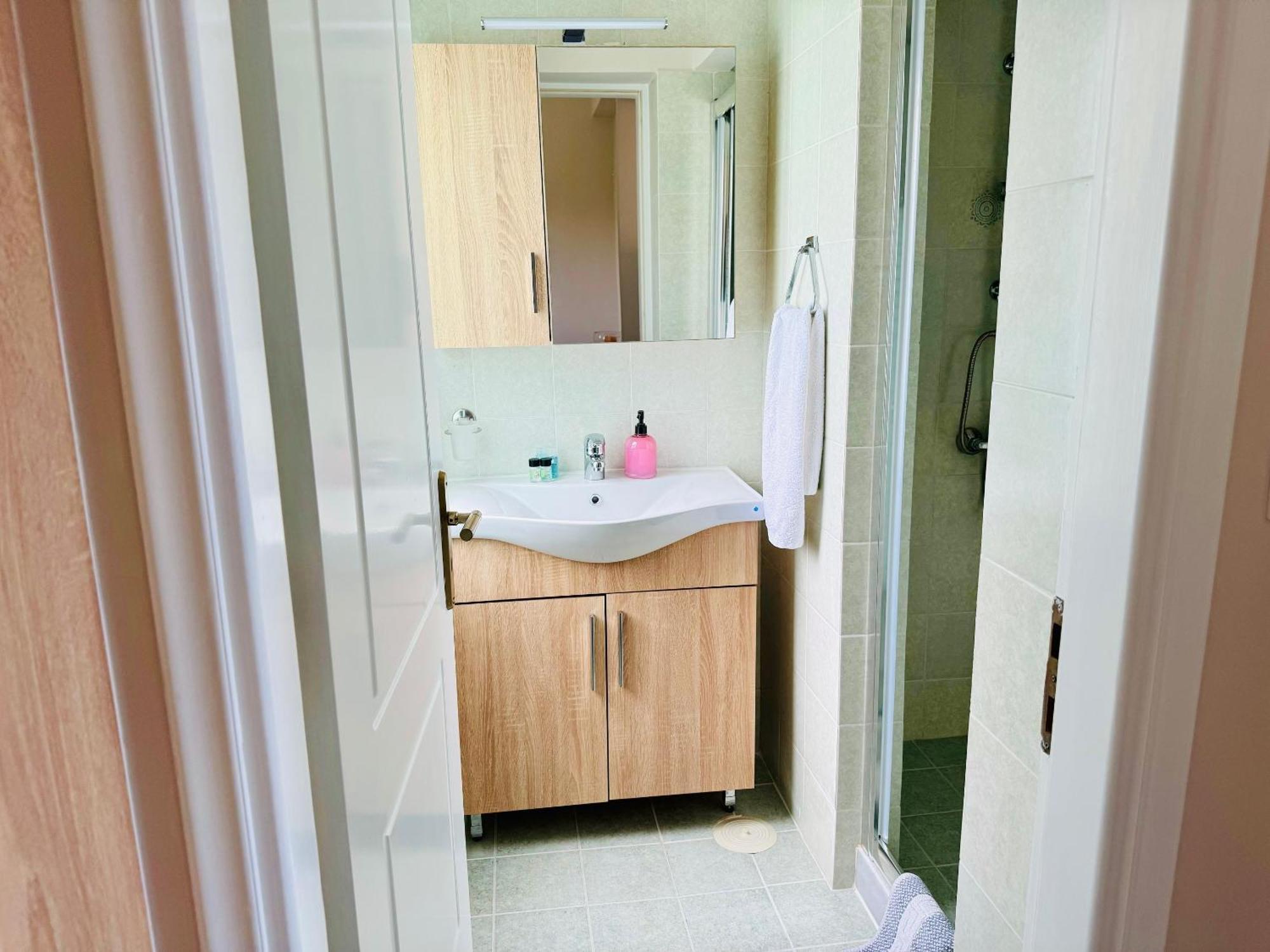 Monolia Sea Breeze Apartments Chios מראה חיצוני תמונה